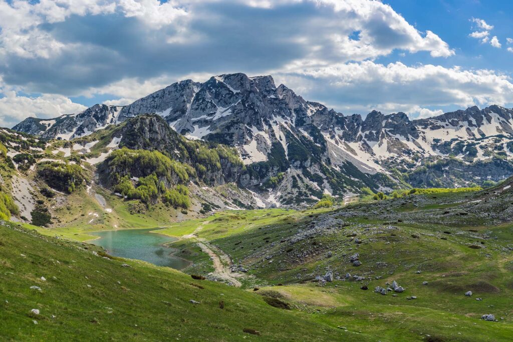 Mountain,Lake,Landscape,On,Durmitor,Mountain,In,Montenegro,Beautiful,Durmitor